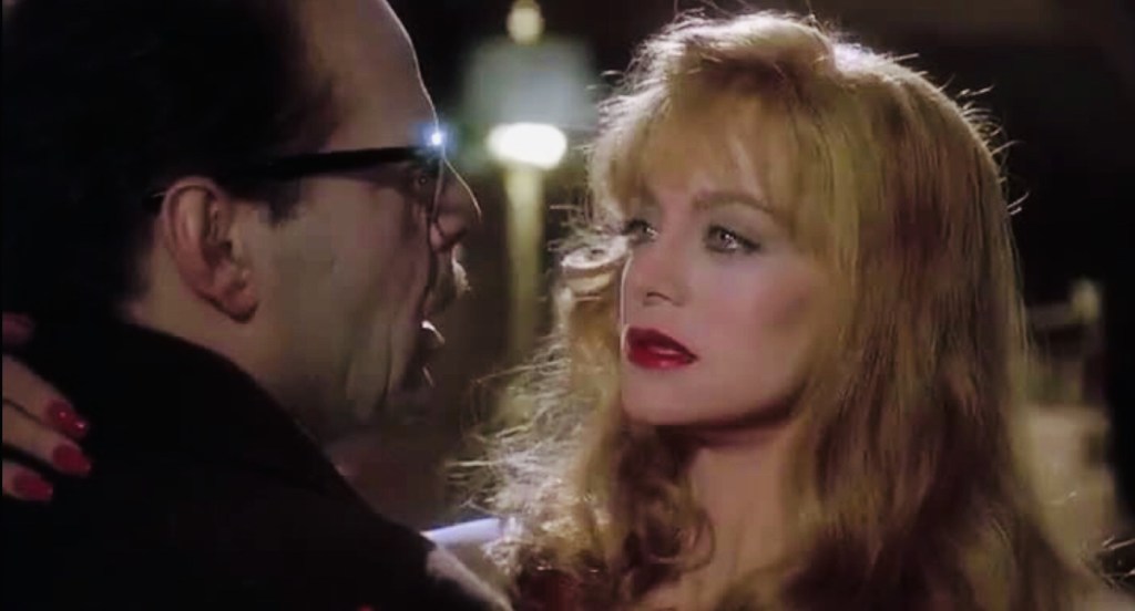 Bruce Willis and Goldie Hawn as lovers in 1992 Death Becomes Her